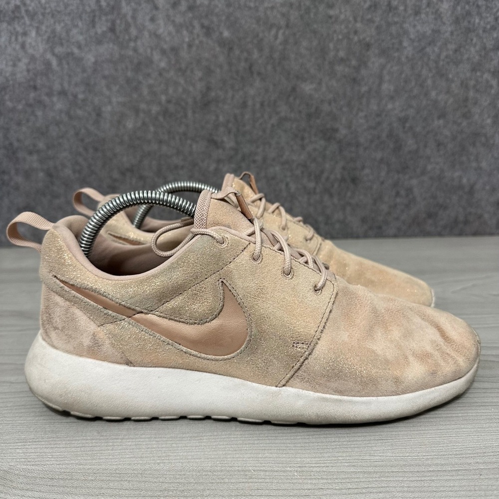 Nike Roshe One Premium SE Women's Sneakers Rose Gold Metallic Bronze Size 10